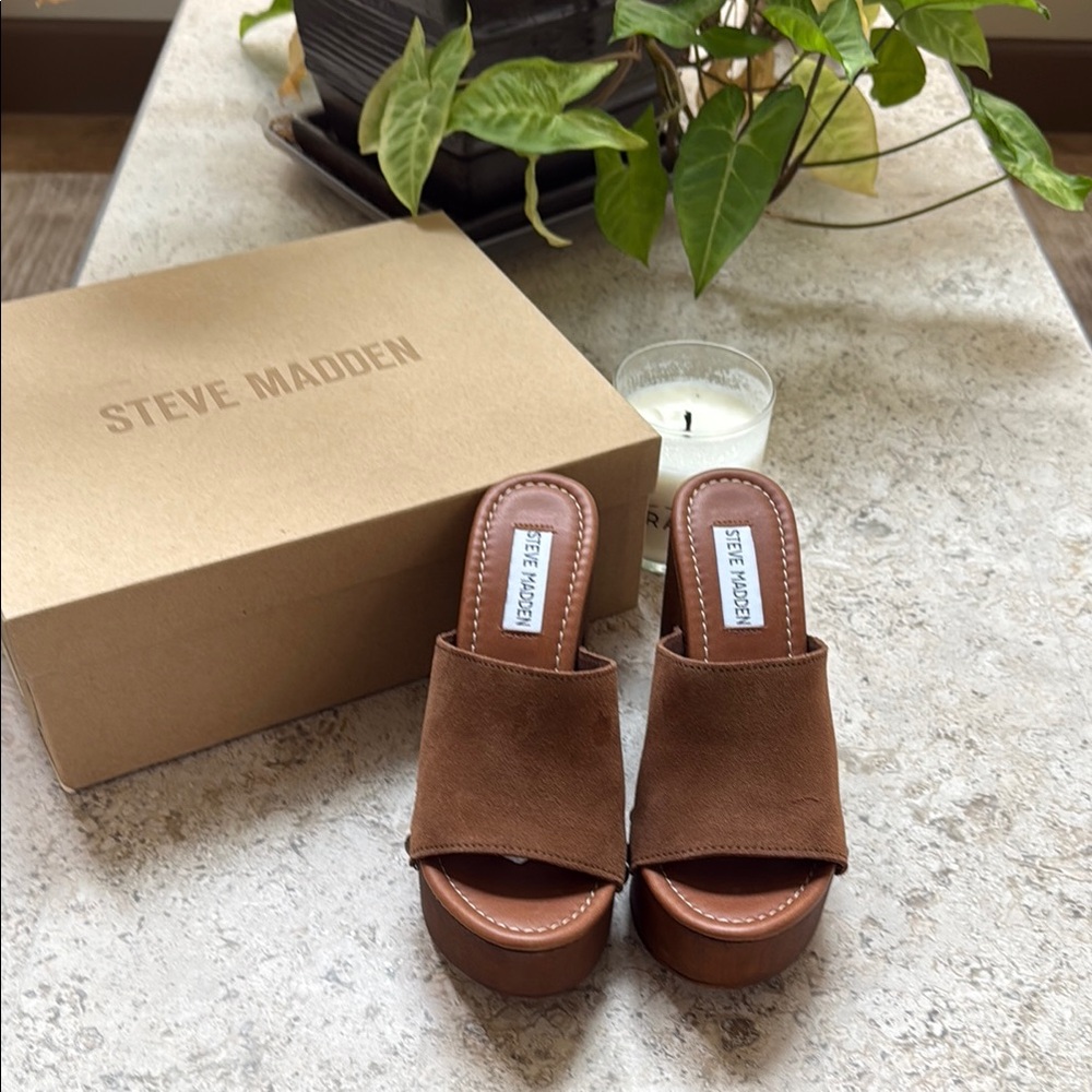 Steve Madden Brown Mules with Platform Sole
